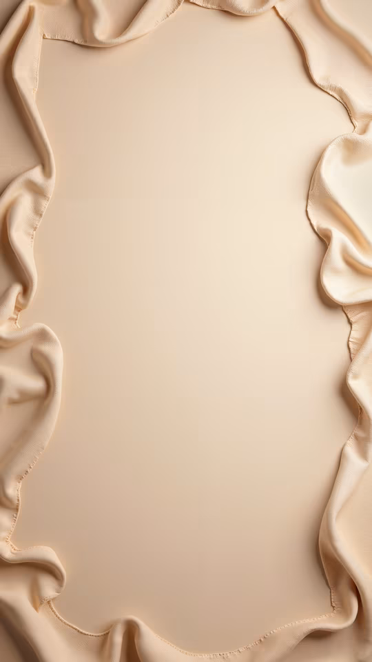 Silky Ruffles Frame