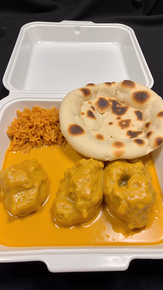 Curry Dumplings with Naan